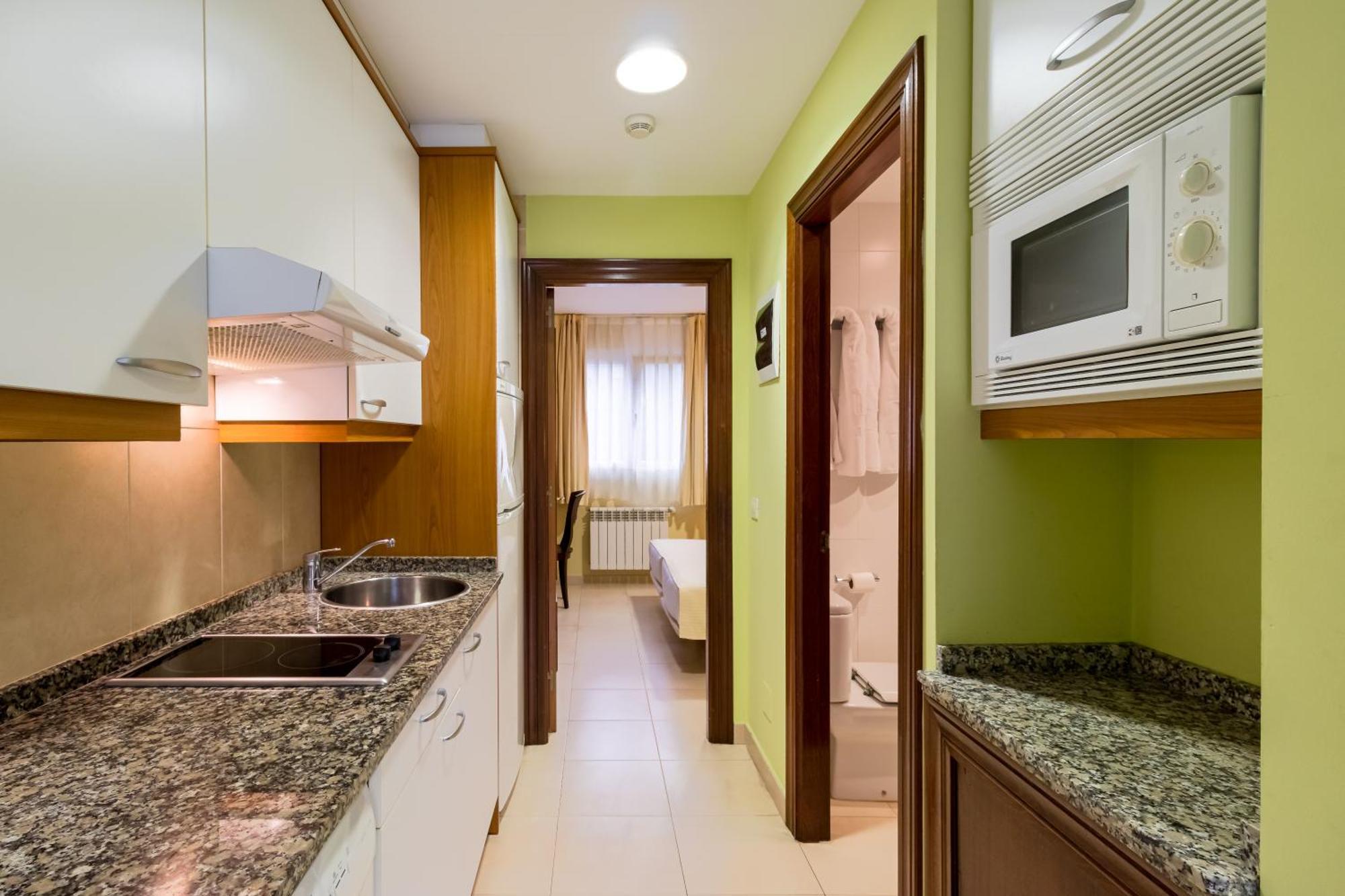 Apartamentos Silken Playa De Toro Llanes Ngoại thất bức ảnh