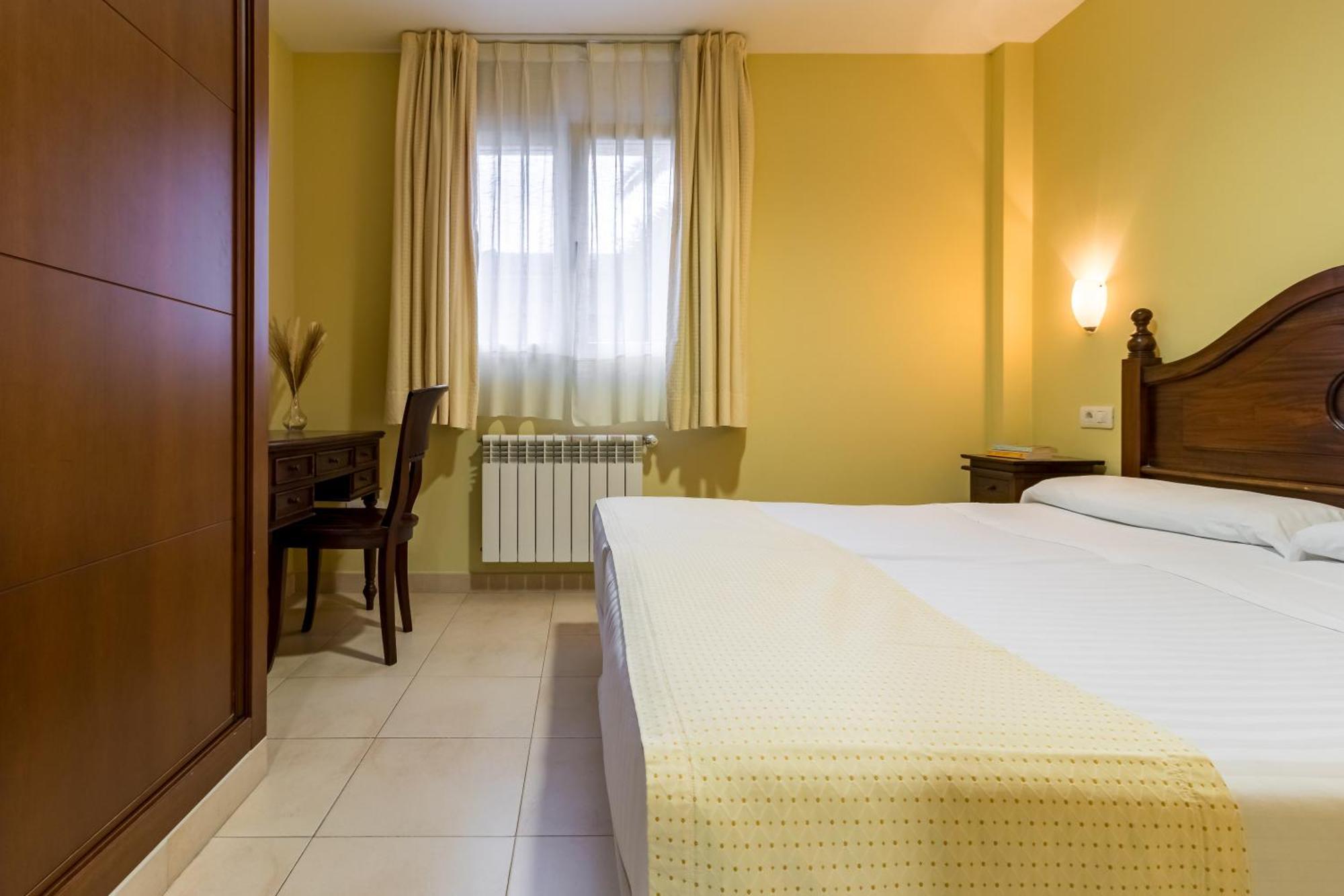 Apartamentos Silken Playa De Toro Llanes Ngoại thất bức ảnh