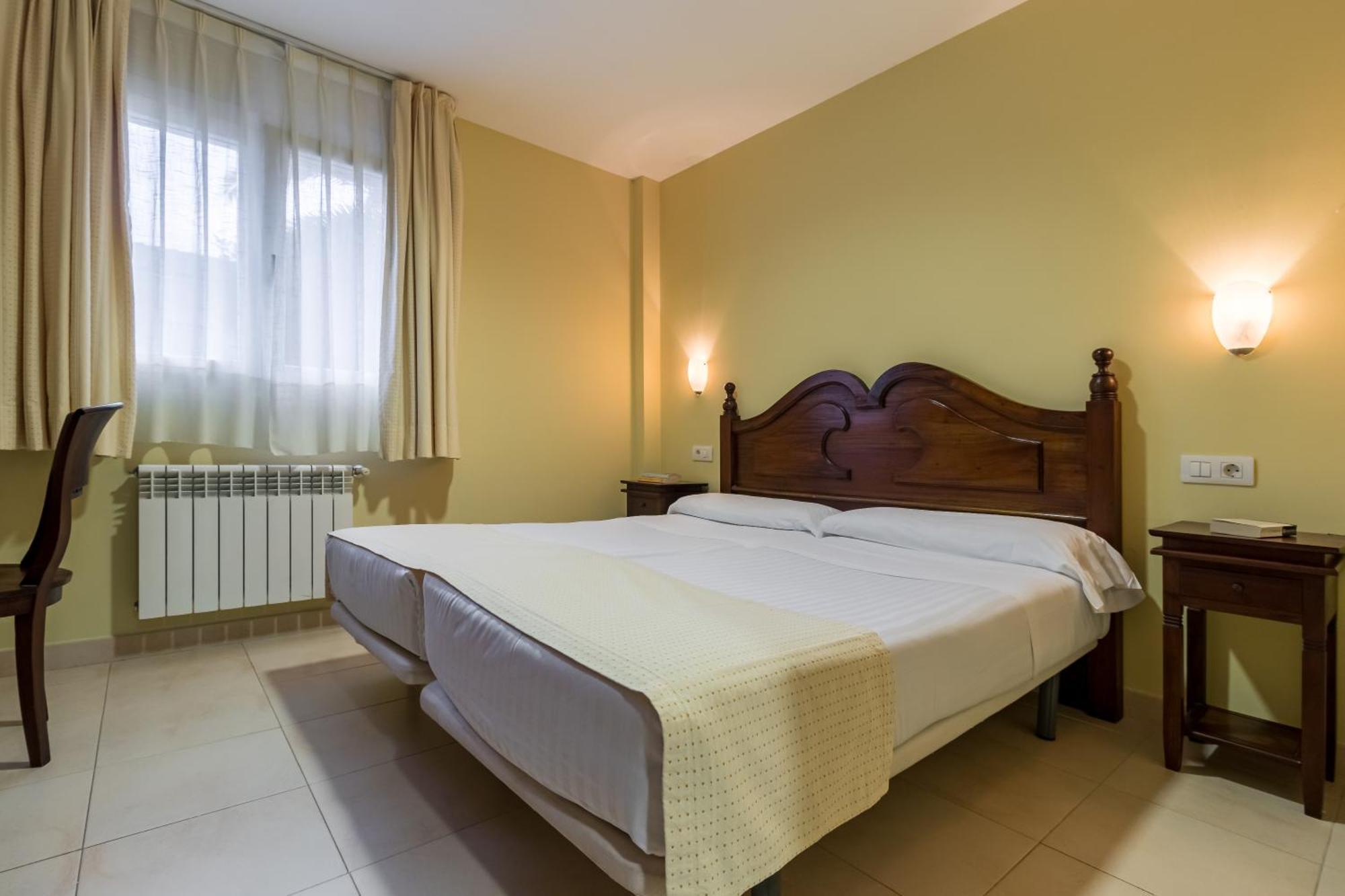 Apartamentos Silken Playa De Toro Llanes Ngoại thất bức ảnh